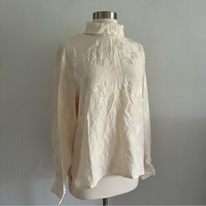 Vintage Kate Hill 100% Silk Blouse Turtleneck Feather Print